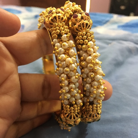 Jewelry - Heavy Bangles Set of 2